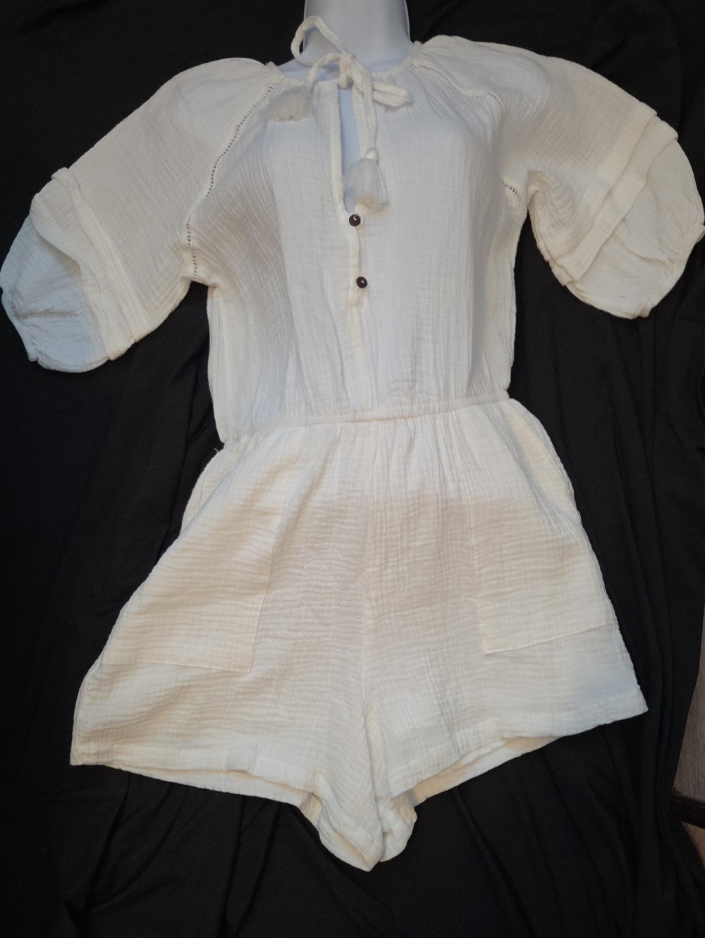 Knox Rose Cream Top with Blush Size Tag